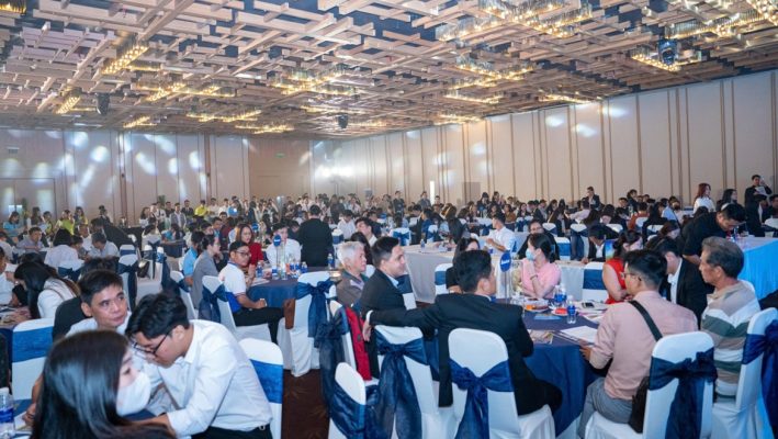 sự kiện ra mắt dự án the 826 ec
