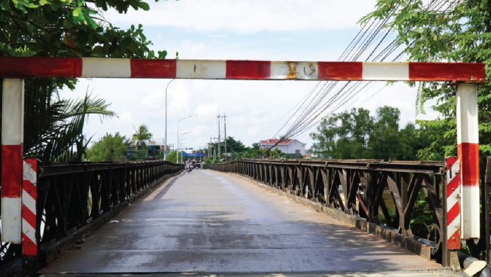 hiện trạng cầu rạch dừa the 826 ec